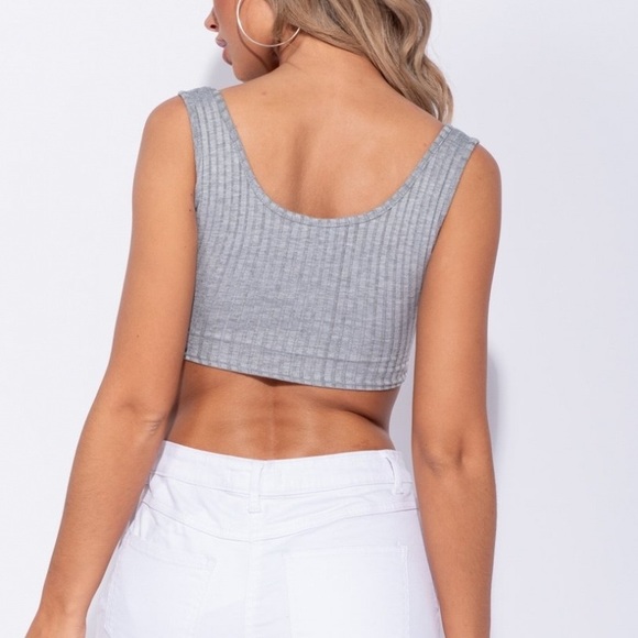 Gray ribbed cut out crop top - Picture 3 of 3